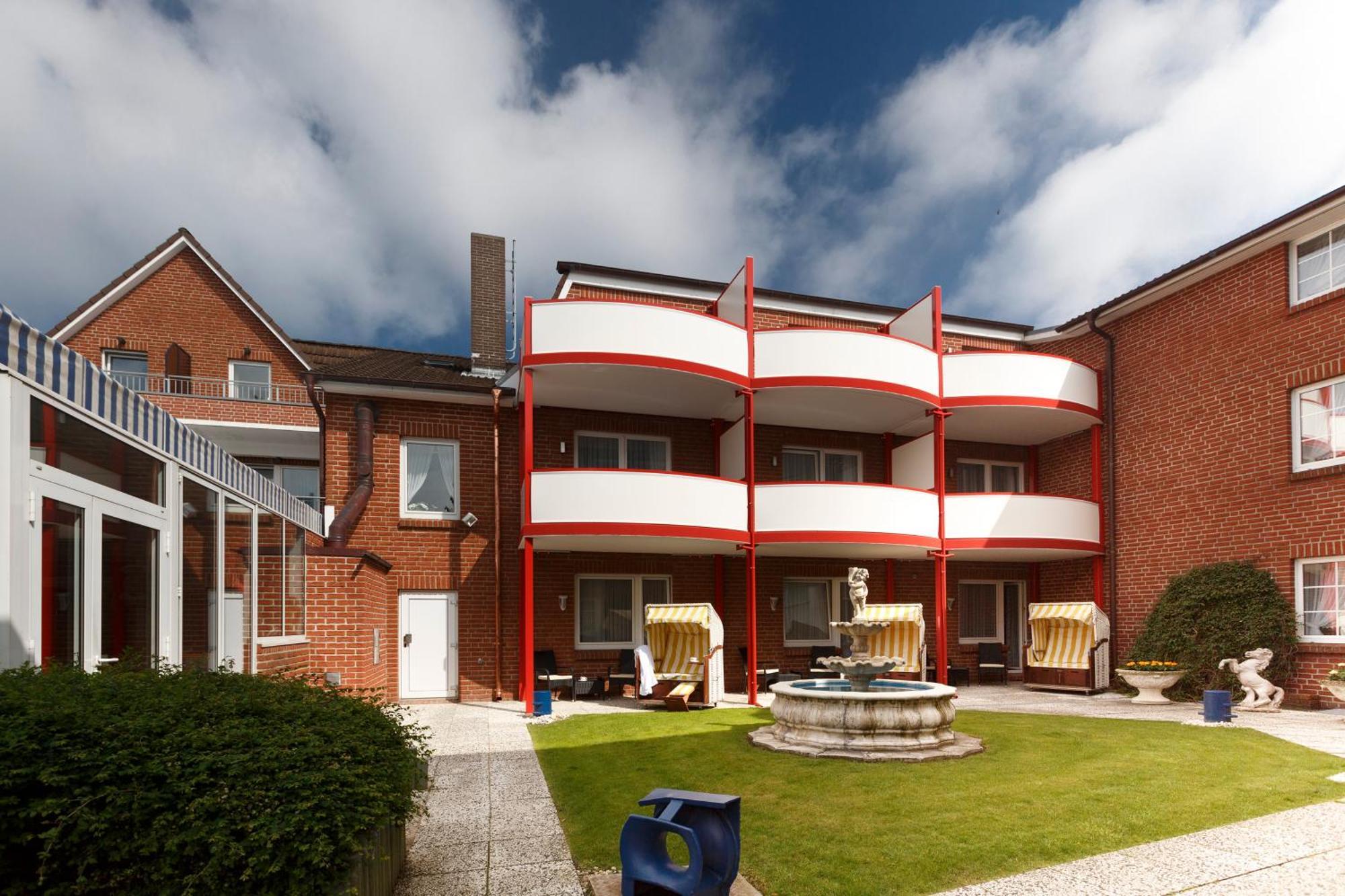 Hotel Seeschwalbe Куксхафен Экстерьер фото