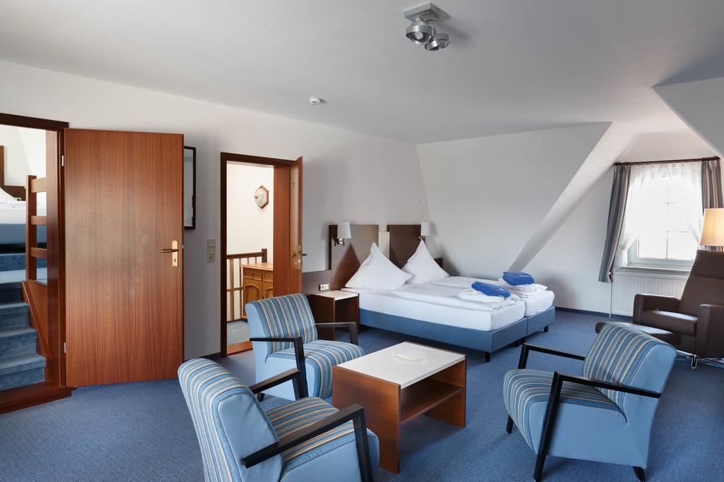 Hotel Seeschwalbe Куксхафен Экстерьер фото